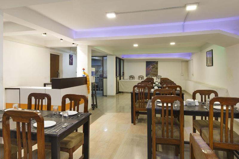 Hotel Serenity image