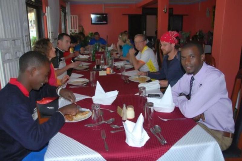 Sandton Hotel Kasese