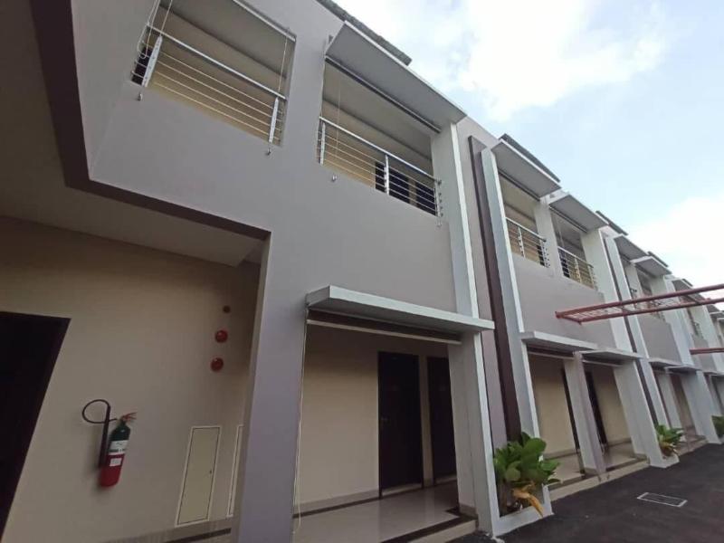 Hotel Tosan Solo Baru image