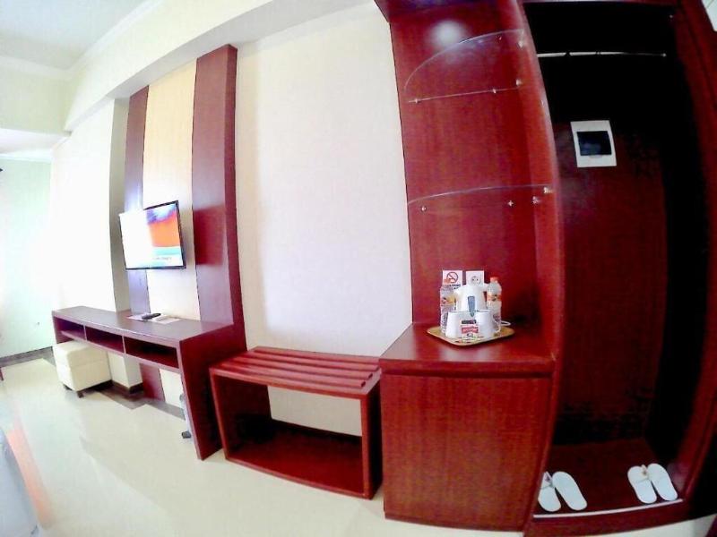 Hotel Tosan Solo Baru image