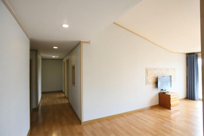 Blaze Resort Jeju image