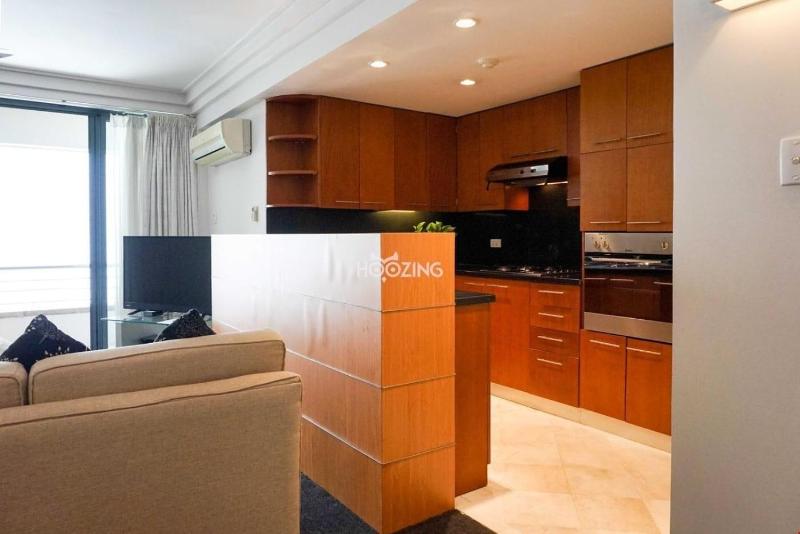 Downtown Retro Serviced Apartment image