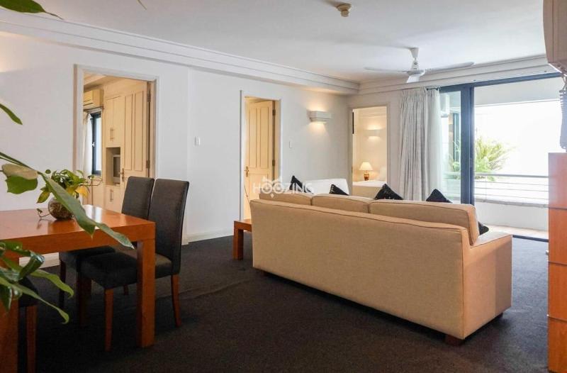 Downtown Retro Serviced Apartment image