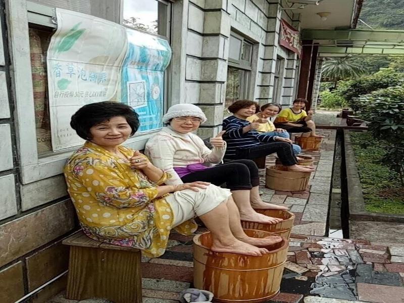 Lohas Gallery Long Stay Hostel image