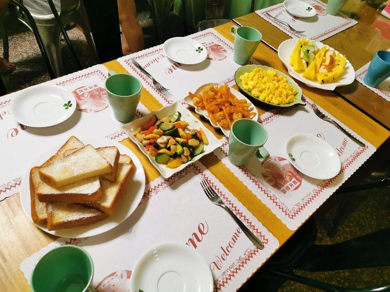 Moonlight Fengqing Homestay image