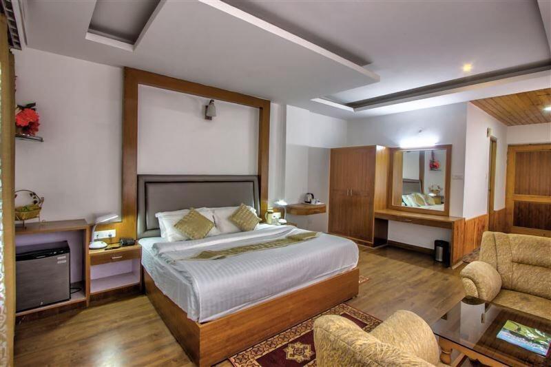 Manali Valley Resorts image