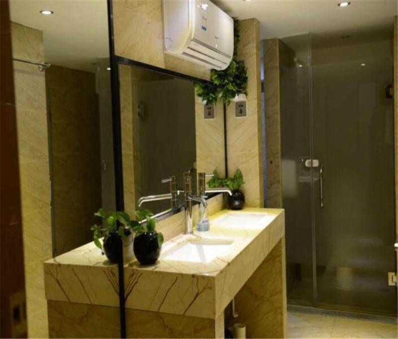 Shenzhen Port Apartment image