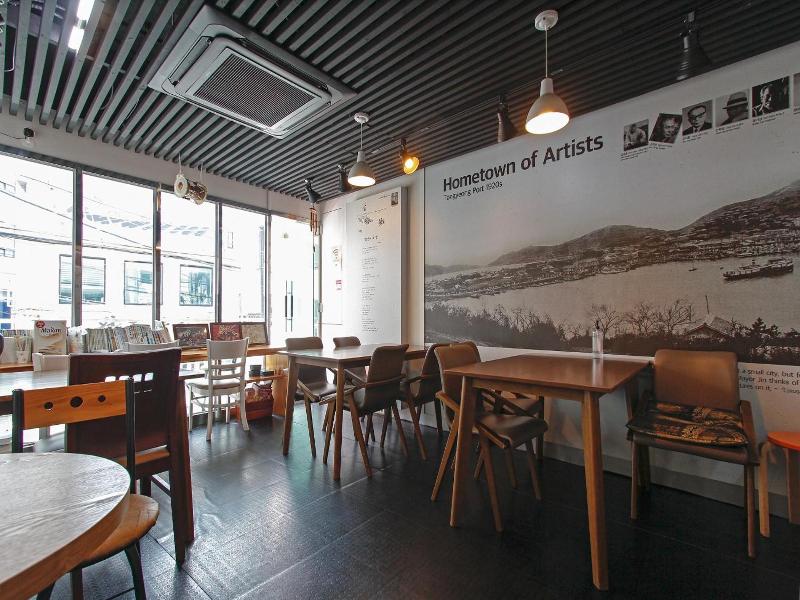Friends of Loft - Hostel image