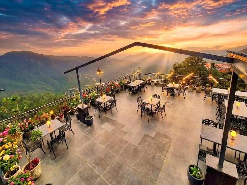 Hotel Chail Residency image