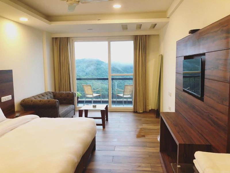 Hotel Chail Residency image
