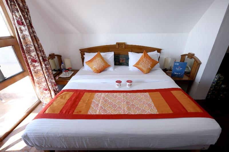 Hotel Chail Residency image