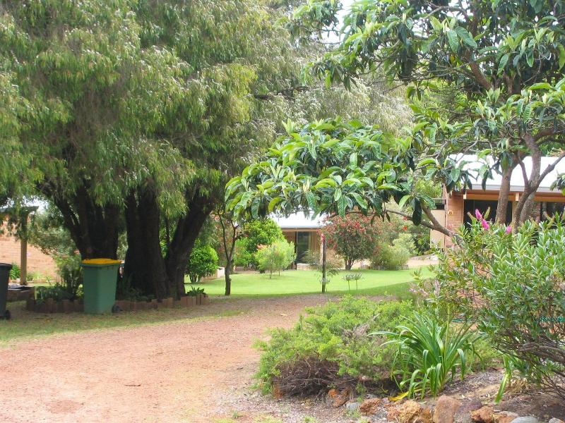 Peppermint Brook Cottages image