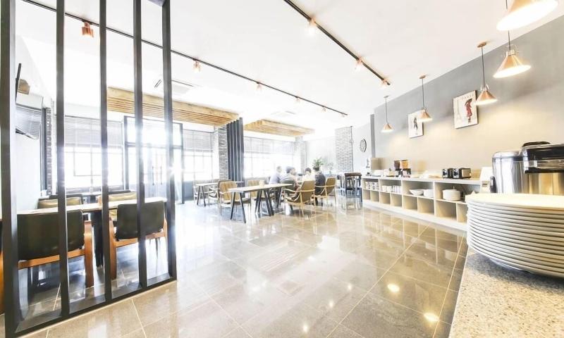 Gwangju Songjeong Hotel The Sol image