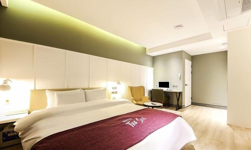 Gwangju Songjeong Hotel The Sol image