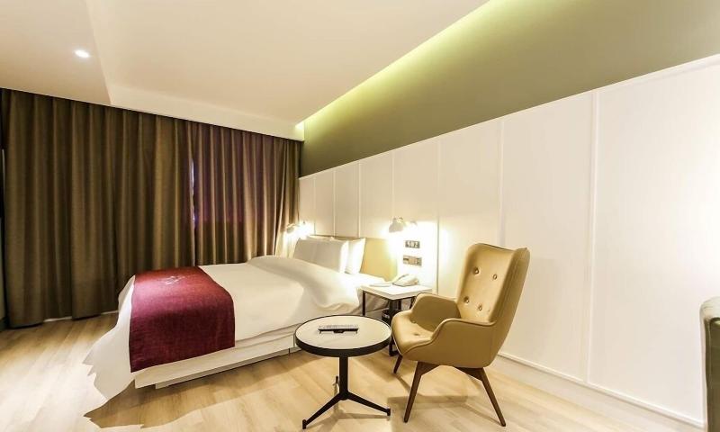 Gwangju Songjeong Hotel The Sol image