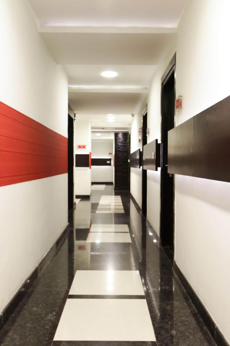 iStay Hotels Rajajinagar image
