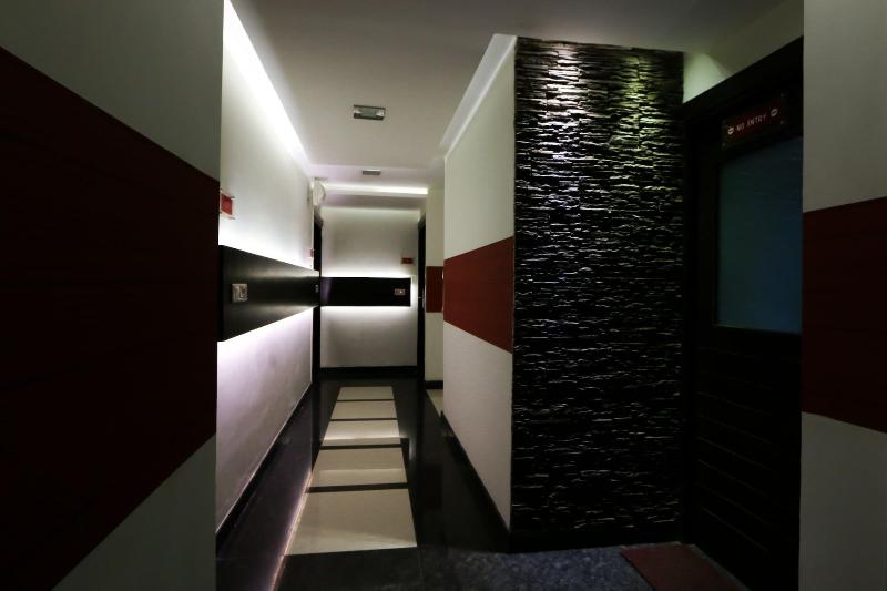 iStay Hotels Rajajinagar image