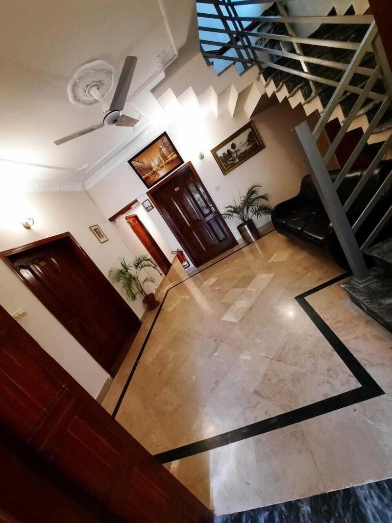 Premier Inn Villa image