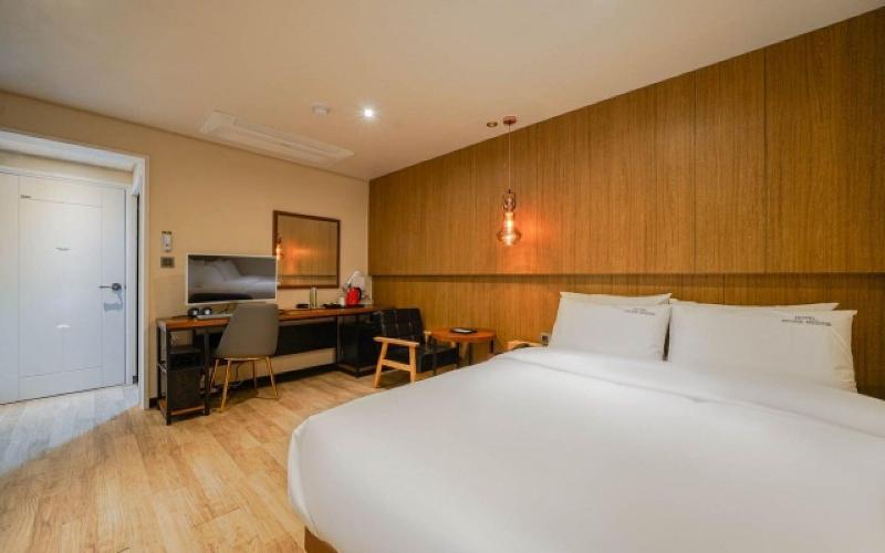 Busan Sajik The Stone Bridge Hotel image