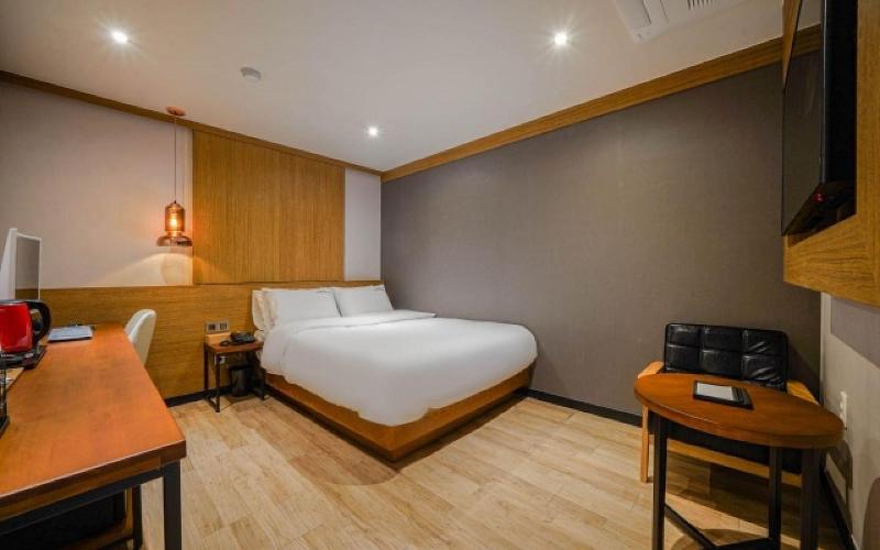 Busan Sajik The Stone Bridge Hotel image