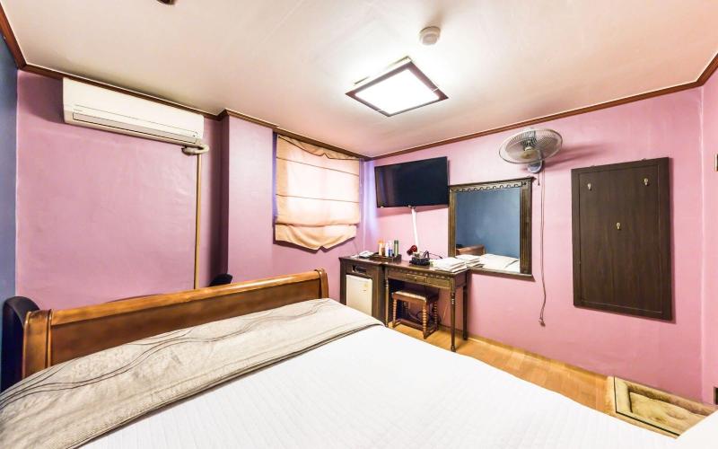 Yeongdeungpo Market Max Motel image