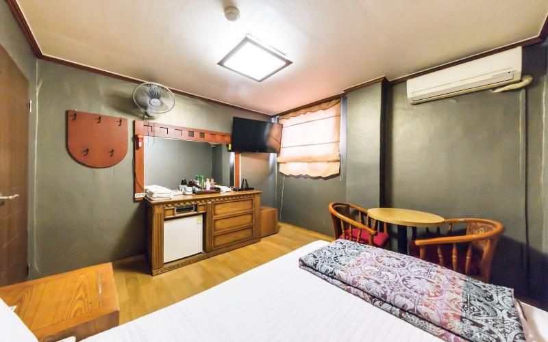Yeongdeungpo Market Max Motel image