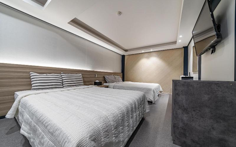 Gangneung Gyeongpodae AJ Hotel