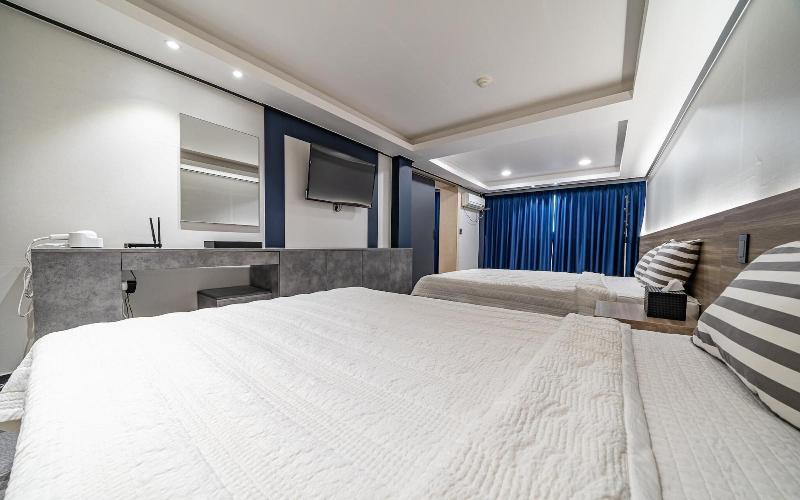 Gangneung Gyeongpodae AJ Hotel