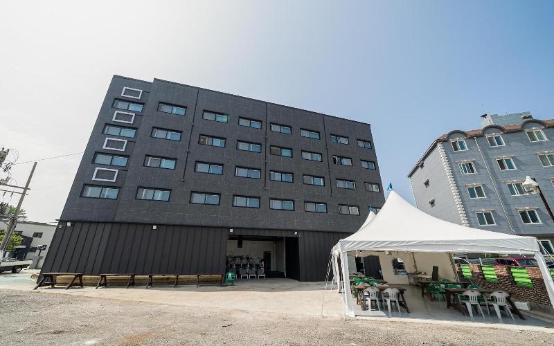 Gangneung Gyeongpodae AJ Hotel