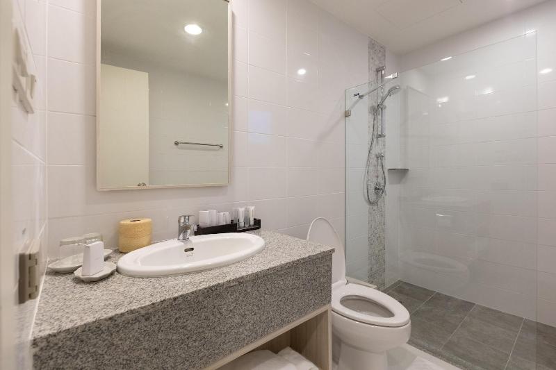 Kantary Hotel Ban Chang image