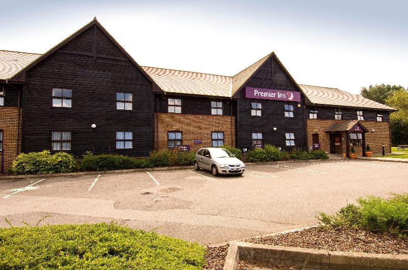 Premier Inn Farnborough West - Southwood
