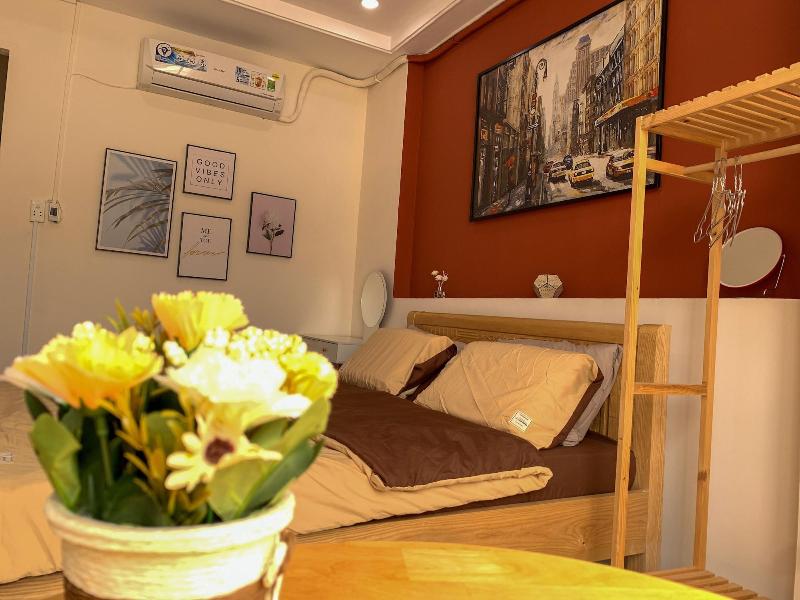 Aesthetic Homes image
