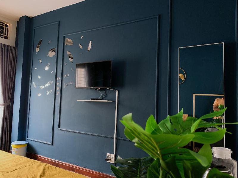 Aesthetic Homes image