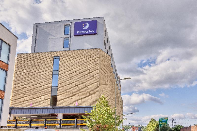 Premier Inn  Oxford Botley image