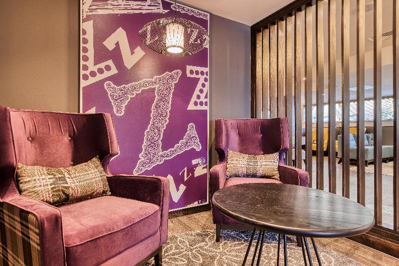 Premier Inn  Oxford Botley image