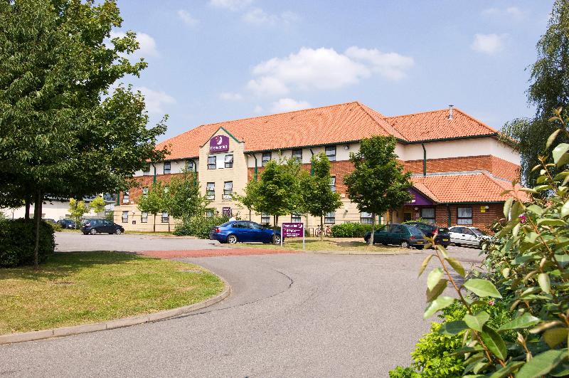 Premier Inn  Oxford Cowley image