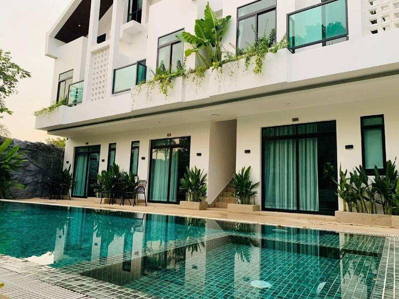 Raing Phnom Bungalow image