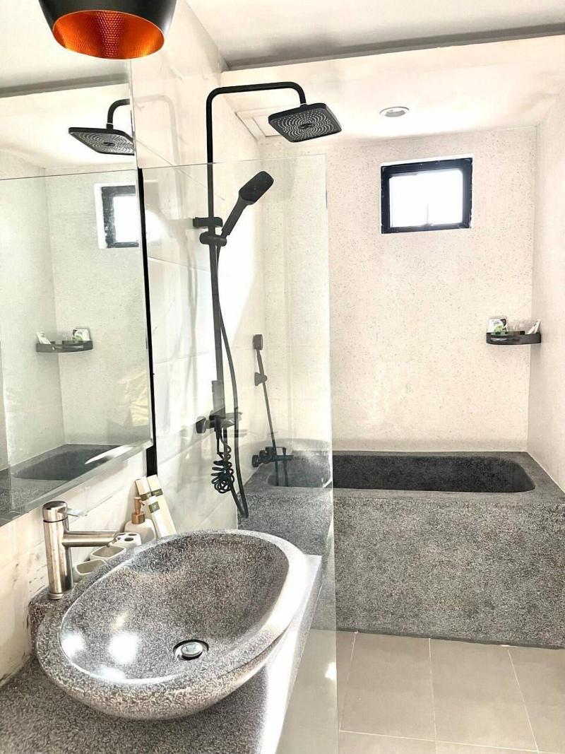 Raing Phnom Bungalow image