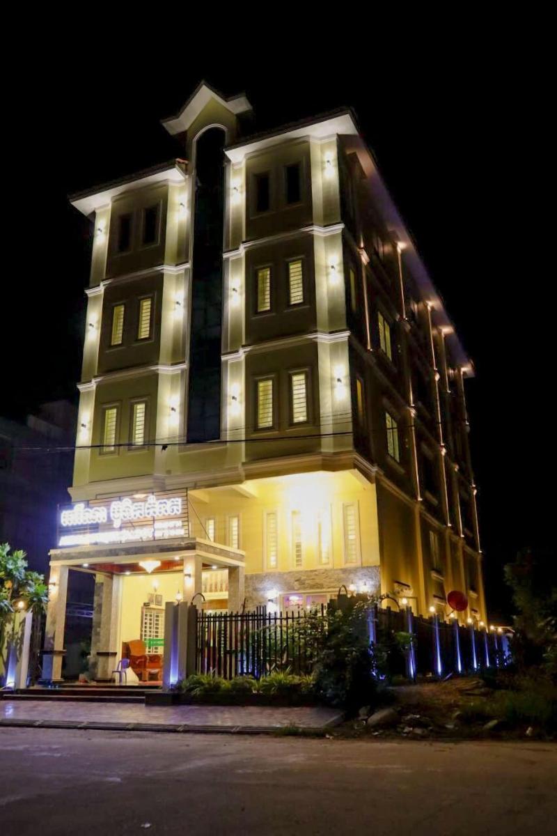 Arina Boutique Kampot image
