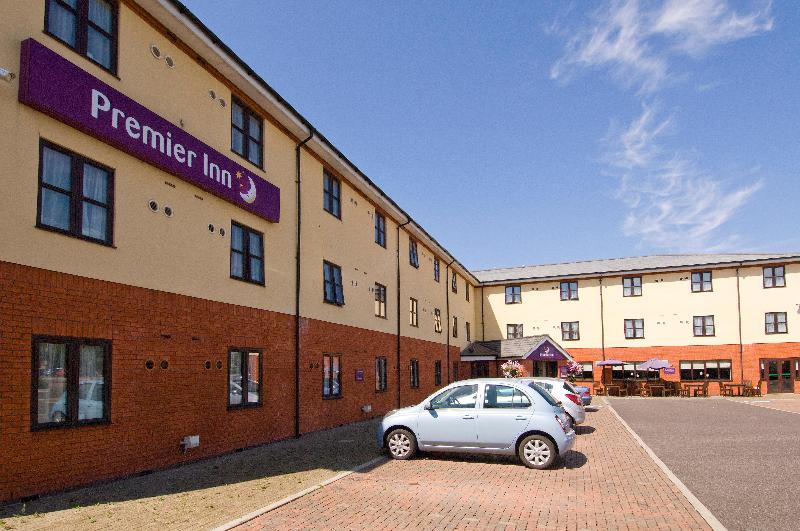 Premier Inn Chichester South - Gate Leisure Park image