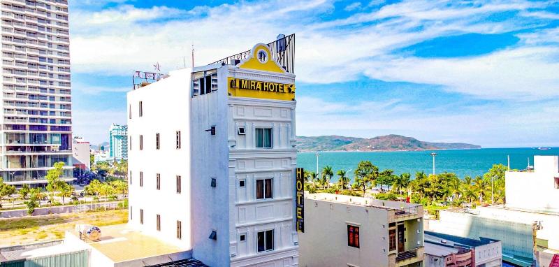 Mira Eco Hotel Quy Nhon image