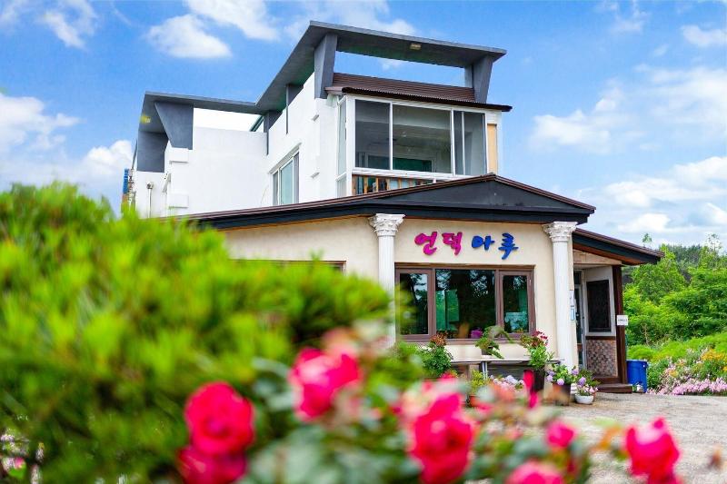 Gangneung Undukmaru Pension image