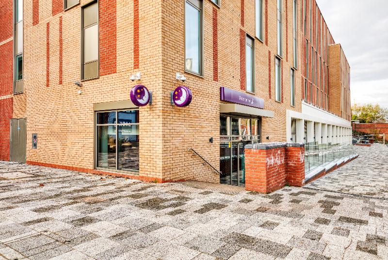 Premier Inn Banbury Town Centre - Castle Quay