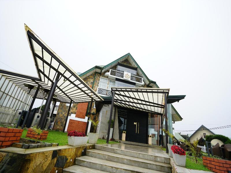 Horton Towers & Cottages image