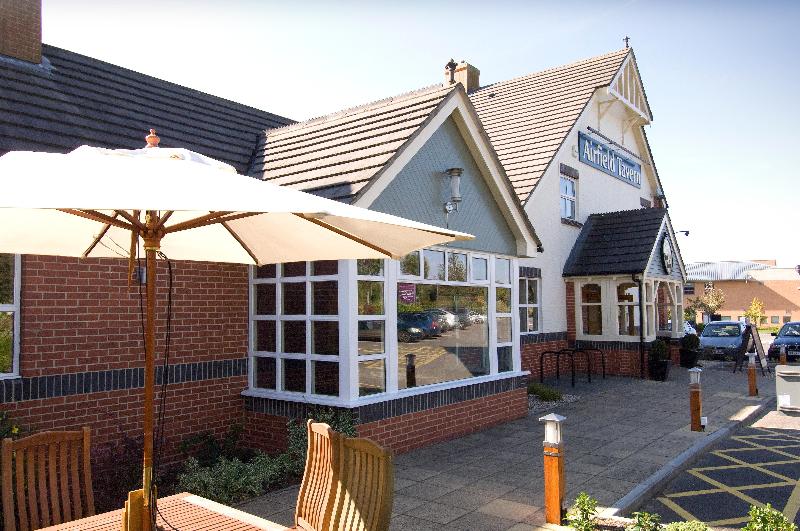 Premier Inn Yeovil Airfield