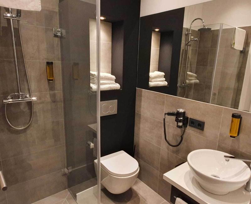 JustStay Hotel Solingen image