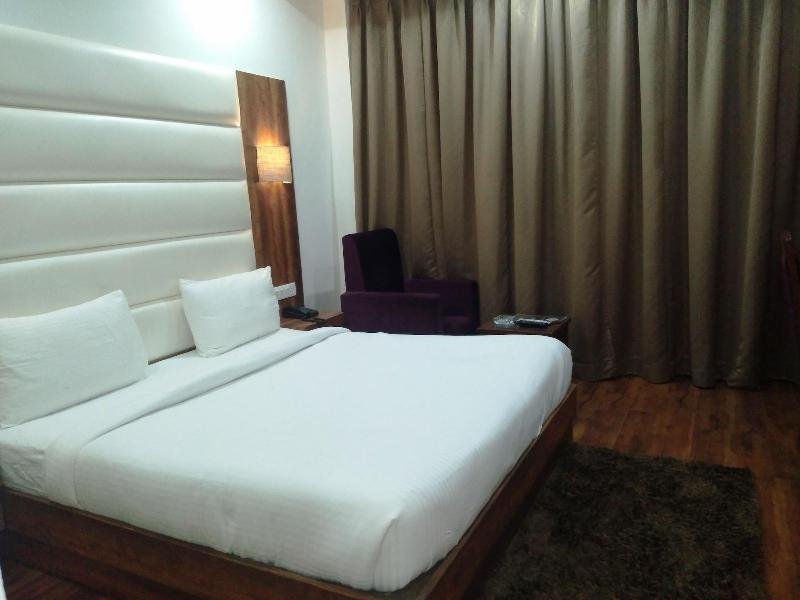 Hotel AK Continental image