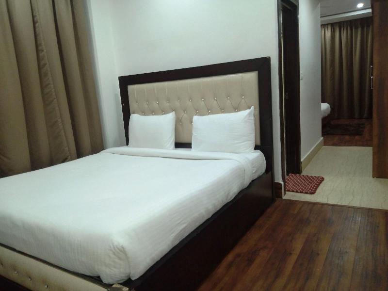 Hotel AK Continental image