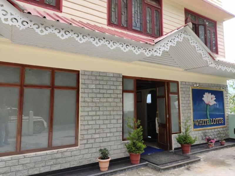 Hotel White Lotus 2