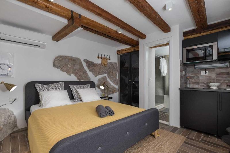 Private Accomodation Linda image